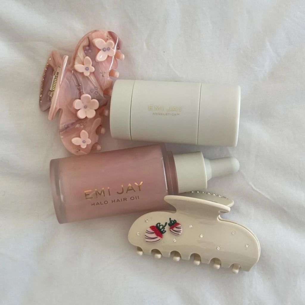 Emi Jay Sweetheart Claw Clip in Pink Chantilly Angel Food