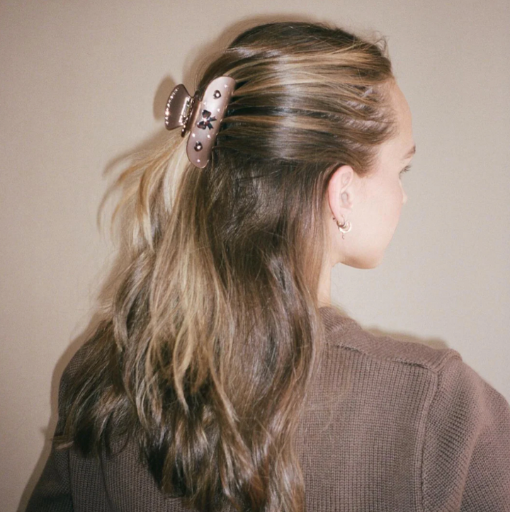 Emi Jay Sweetheart Claw Clip in Cocoa Cashmere