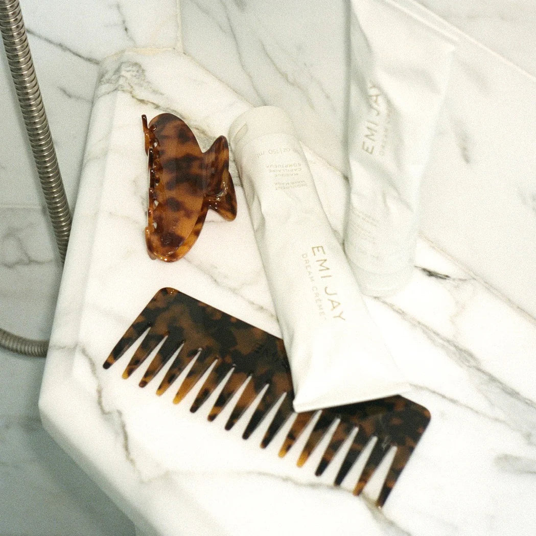Emi Jay Detangling Comb in Tortoise