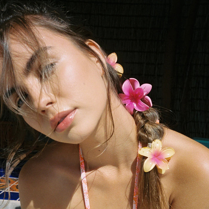 Emi Jay Midi Super Bloom Clip in Starfruit