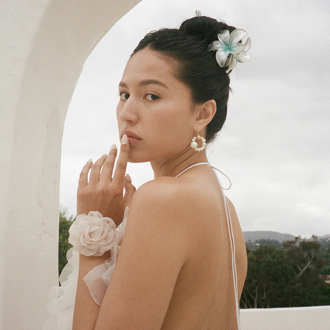 Emi Jay Super Bloom Clip in Aqua Pearl