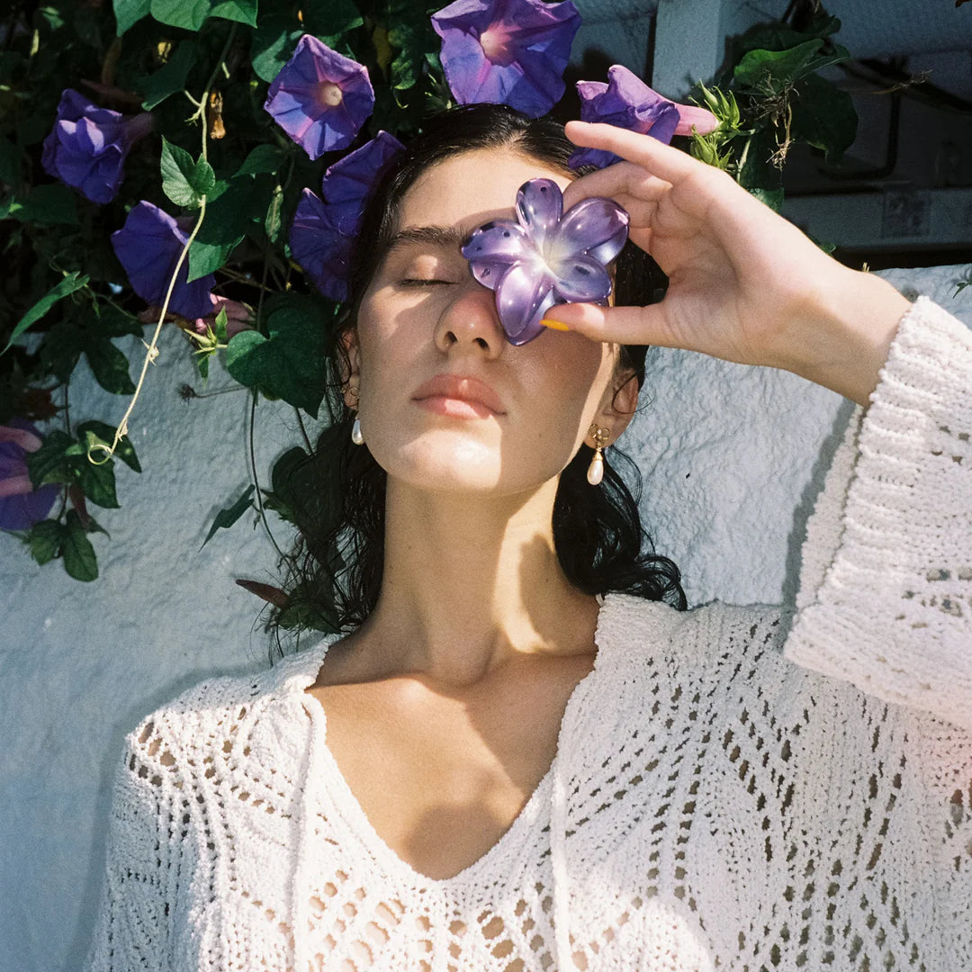Emi Jay Super Bloom Clip in Iris Pearl