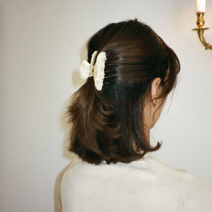 Emi Jay Sweetheart Clip in Chantilly Angel Food