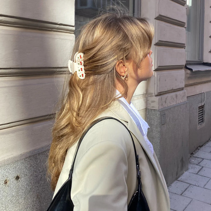 Emi Jay Sweetheart Clip in Pink Cherry Pie