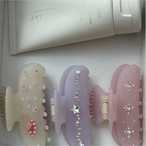 Emi Jay Sweetheart Clip in Lilac Sky