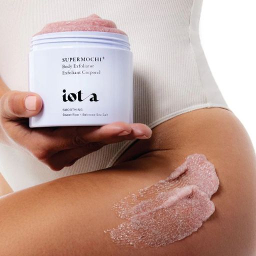 Supermochi Body Exfoliator+ (Stargazer Lily + Rice Milk)